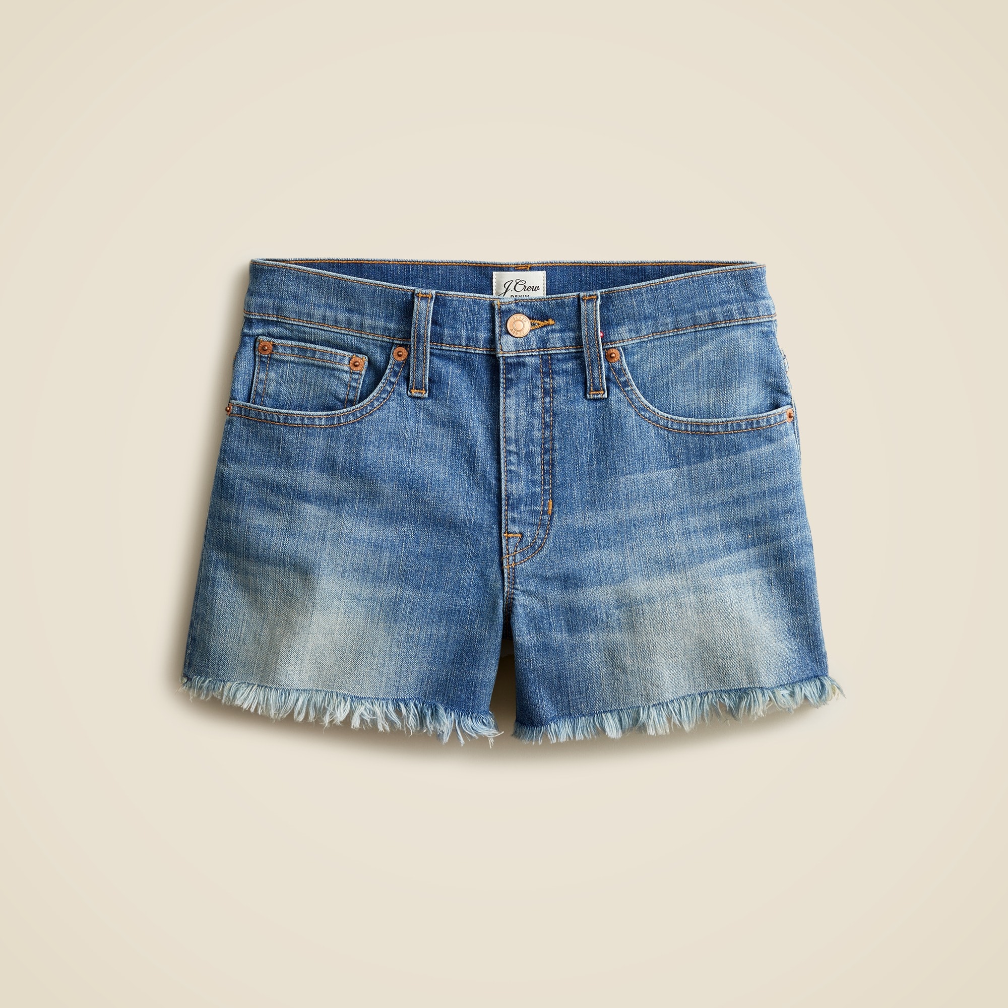  Mid-rise denim short in Squash wash