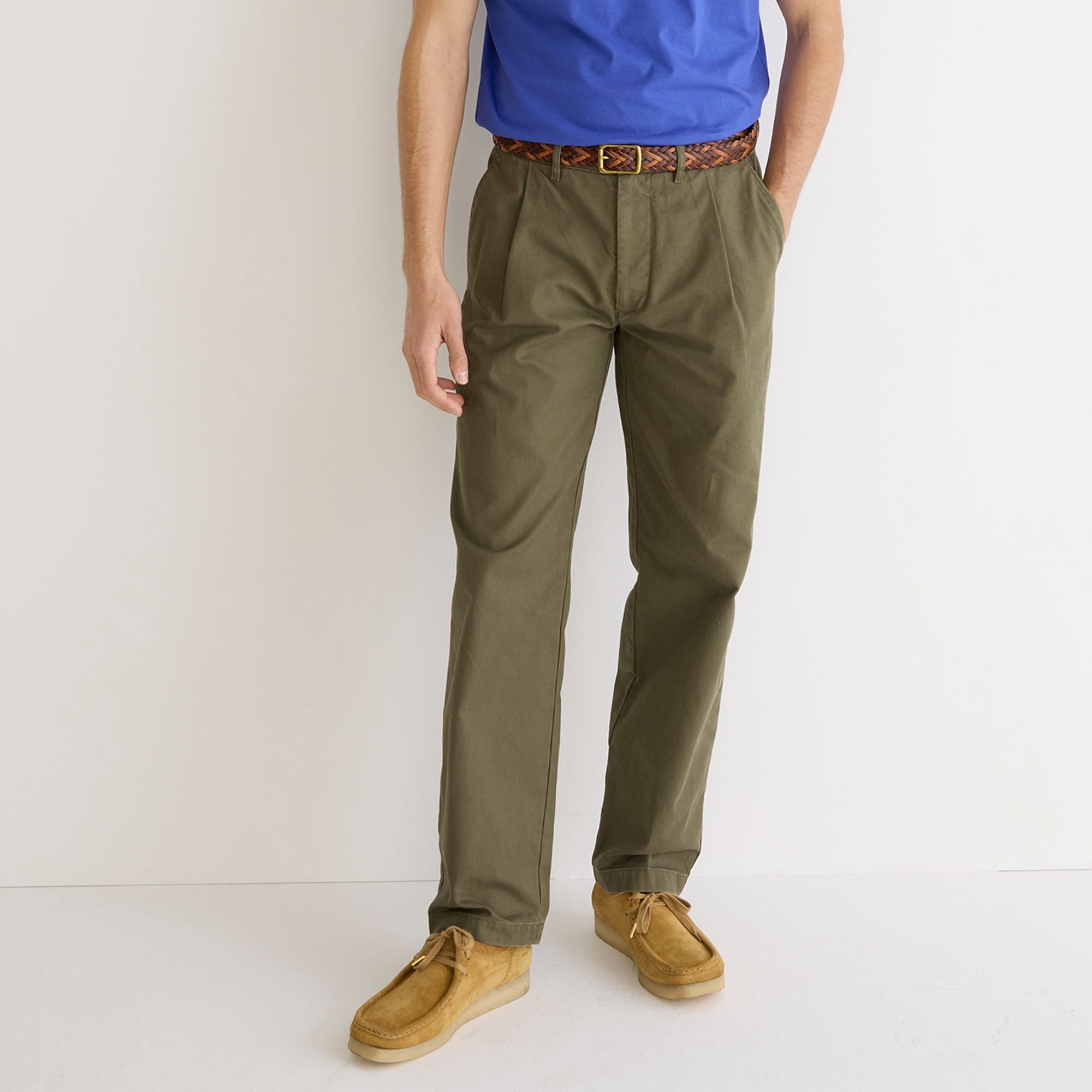 mens Classic Relaxed-fit pleated chino pant