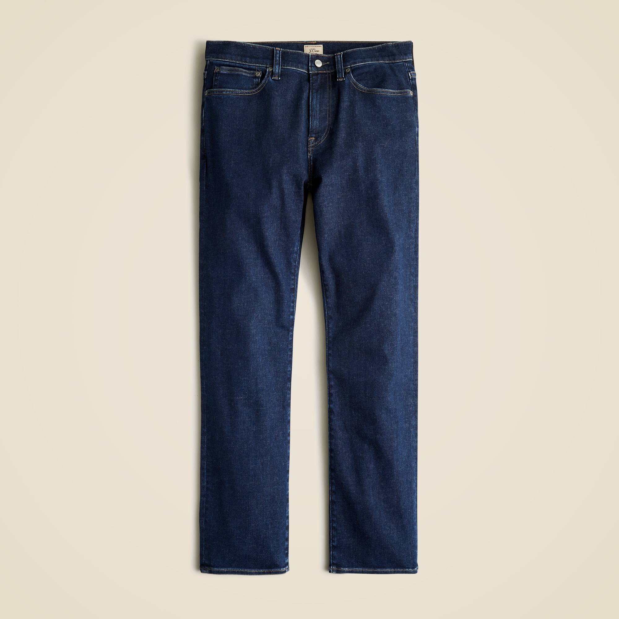  770&trade; Straight-fit stretch jean in medium wash