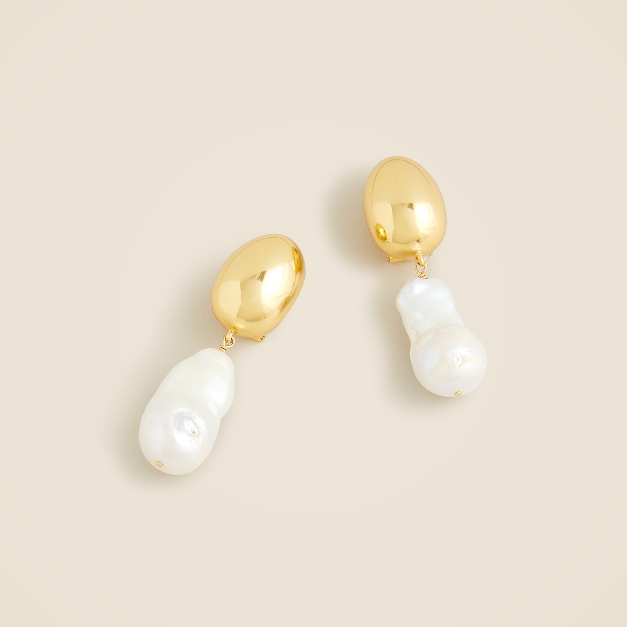 womens Freshwater pearl and gold earrings