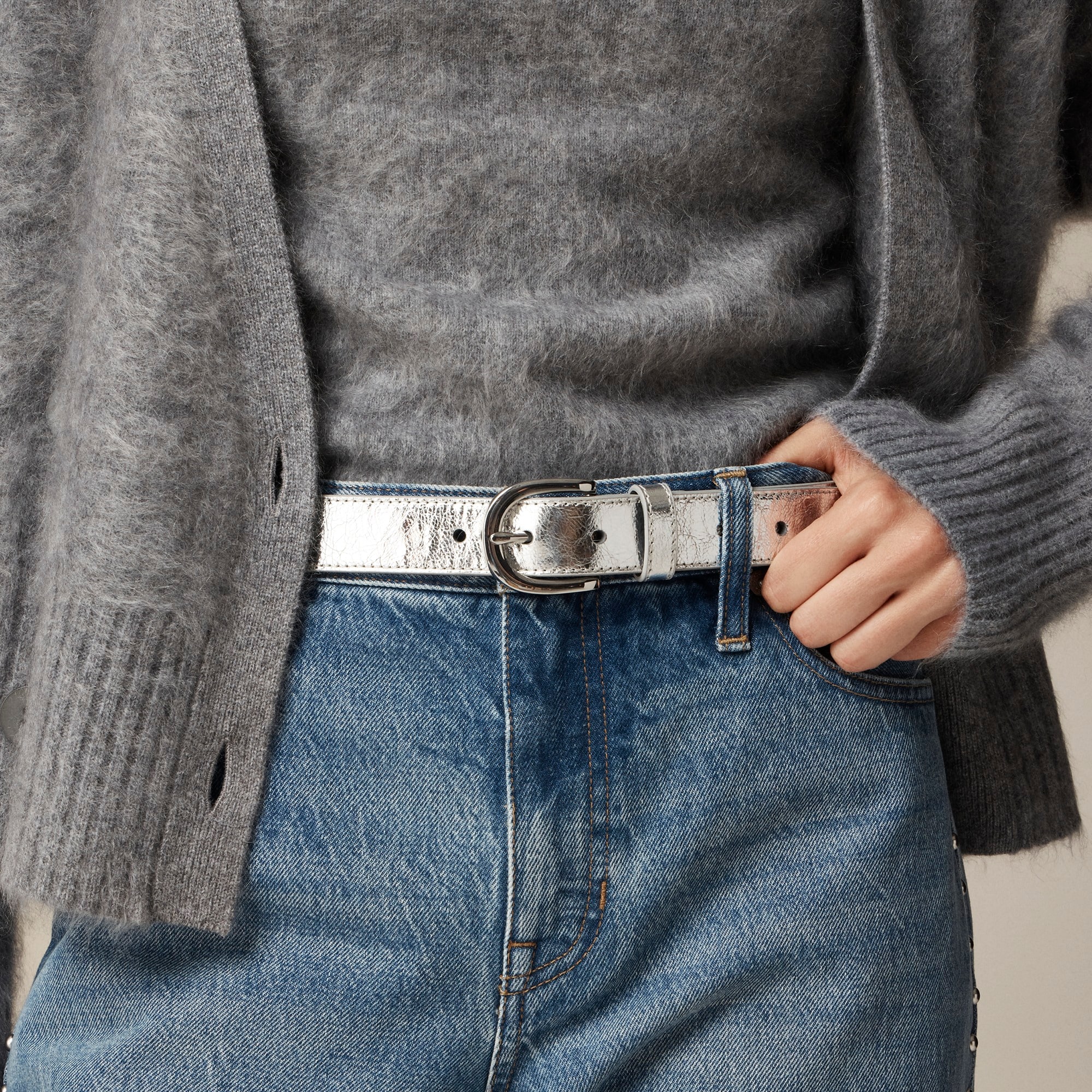 womens Classic belt in metallic leather