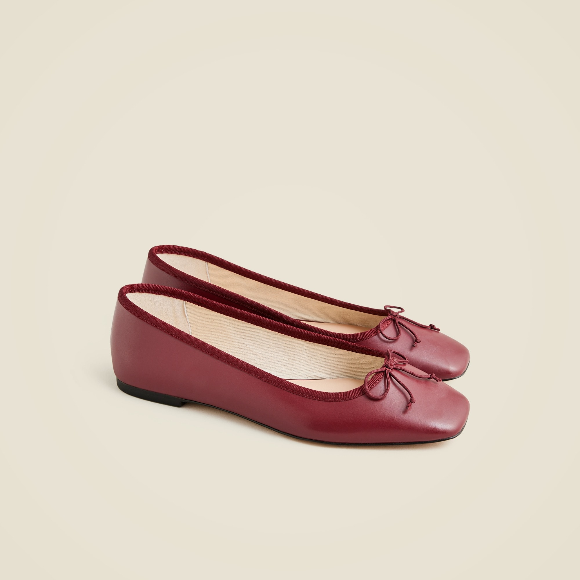 womens Quinn square-toe ballet flats in leather