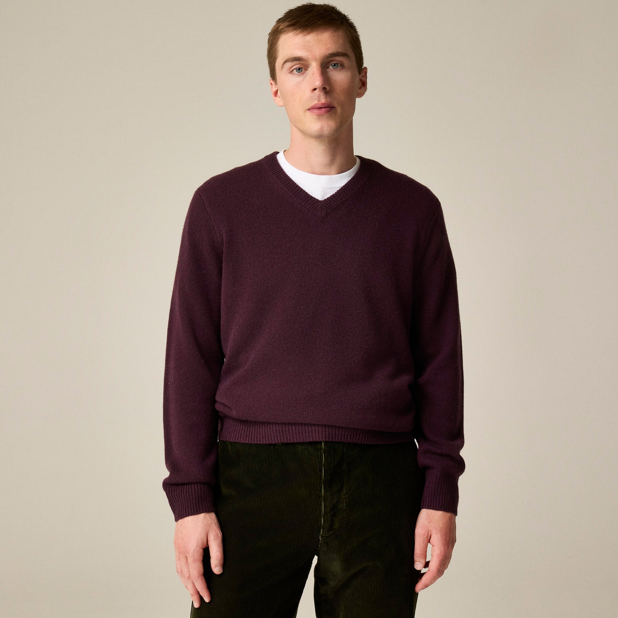 mens Relaxed midweight cashmere V-neck sweater